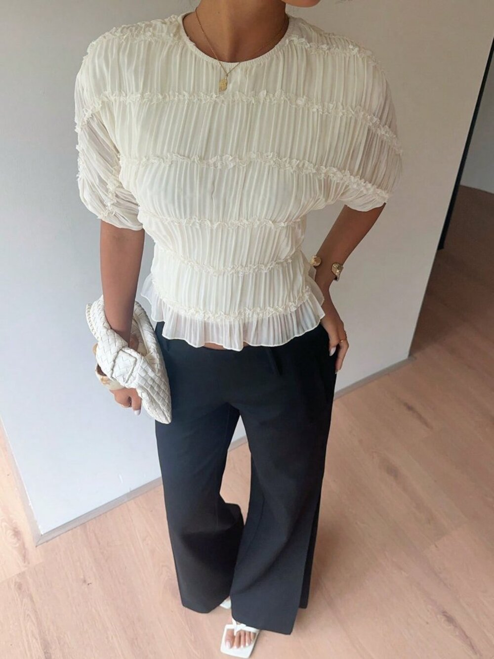 Apricot Elegant Women's Lace Ruffle Crew Neck Blouse - Picture 5 of 8
